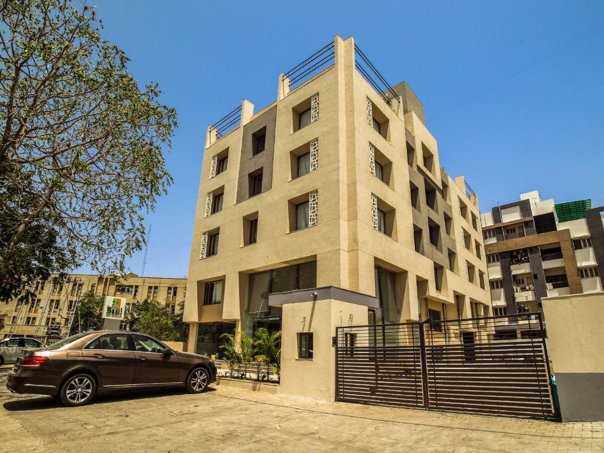 The Basil Park Hotel Bhavnagar Ngoại thất bức ảnh