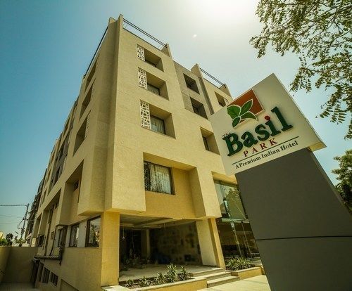 The Basil Park Hotel Bhavnagar Ngoại thất bức ảnh